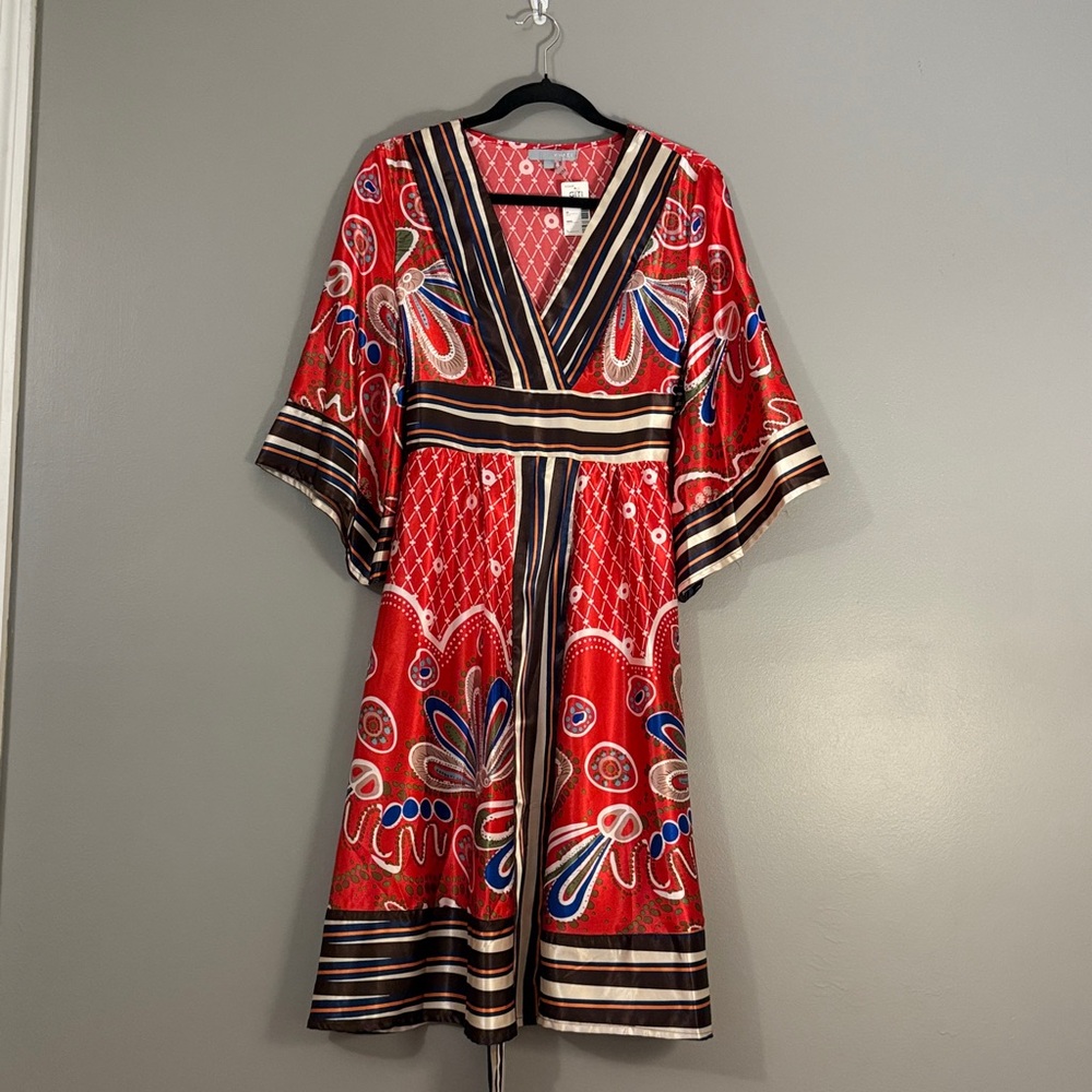Minuet Red Printed Dress Boho Bell Sleeve Tie Back NWT Size L